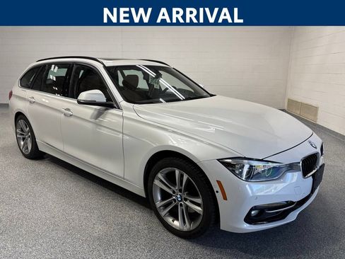 Used 2017 BMW 330i xDrive Wagon AWD/4WD image 1