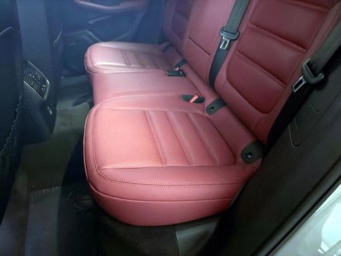 New 2026 Porsche Macan S image 15