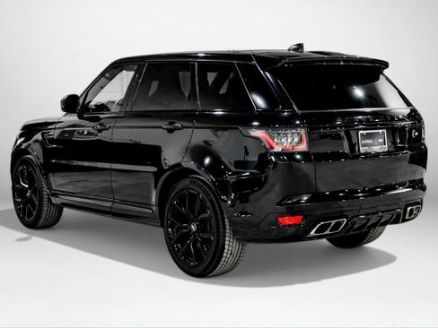 Used 2018 Land Rover Range Rover Sport SVR image 8