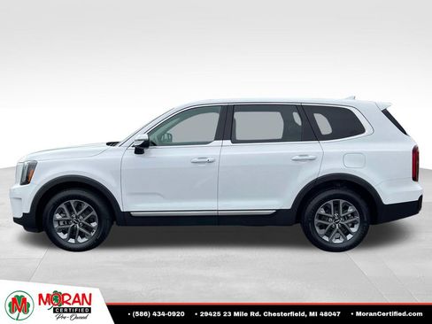 Used 2024 Kia Telluride LX FWD image 2