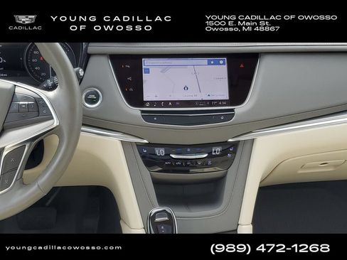 Used 2022 Cadillac XT5 Premium Luxury w/ LPO, ONYX Package AWD/4WD image 28