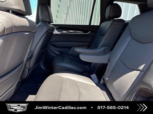 Certified 2025 Cadillac XT6 Premium Luxury w/ Technology Package AWD/4WD image 6
