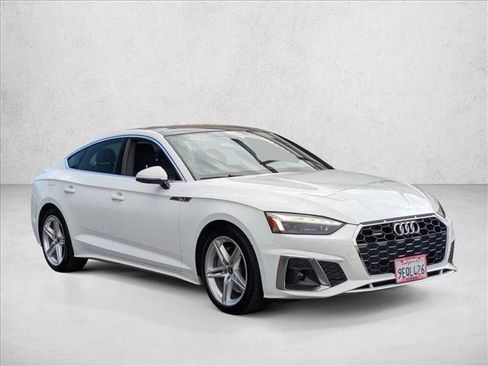 Used 2022 Audi A5 2.0T Premium Plus w/ Premium Plus image 2