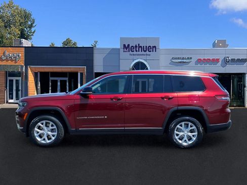 Used 2023 Jeep Grand Cherokee L Limited AWD/4WD image 8