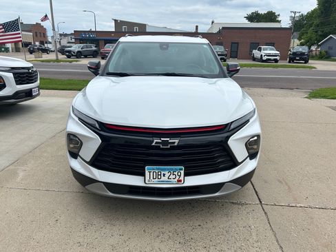 Used 2024 Chevrolet Blazer LT w/ Redline Edition AWD/4WD image 3
