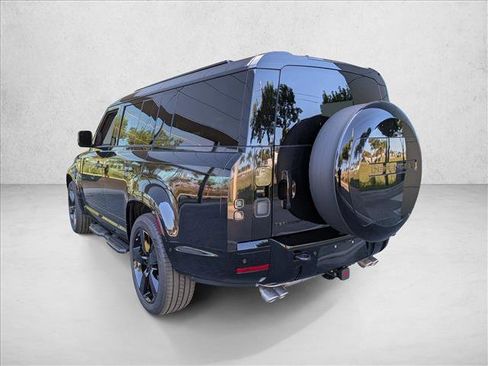 New 2026 Land Rover Defender 130 V8 image 8