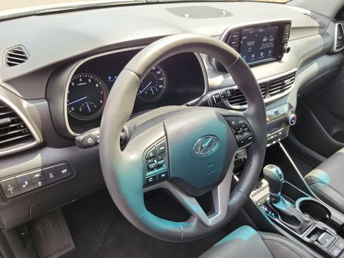 Used 2021 Hyundai Tucson Limited AWD/4WD image 10