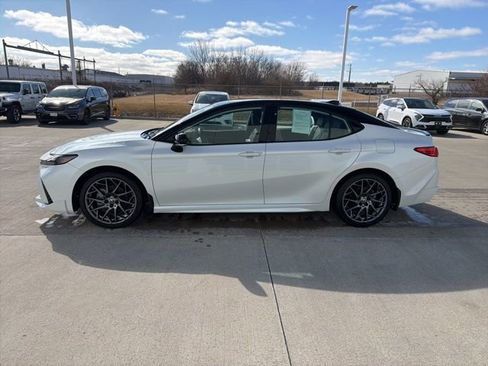 Used 2025 Toyota Camry XSE image 4