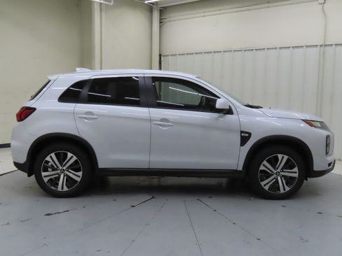 New 2025 Mitsubishi Outlander Sport ES image 2