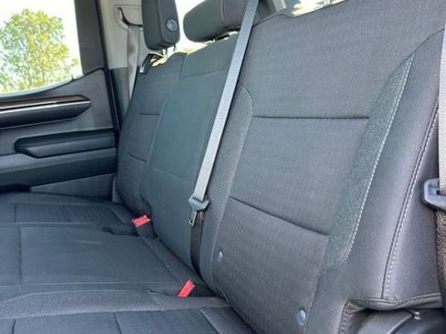 Used 2023 Chevrolet Silverado 1500 LT image 15