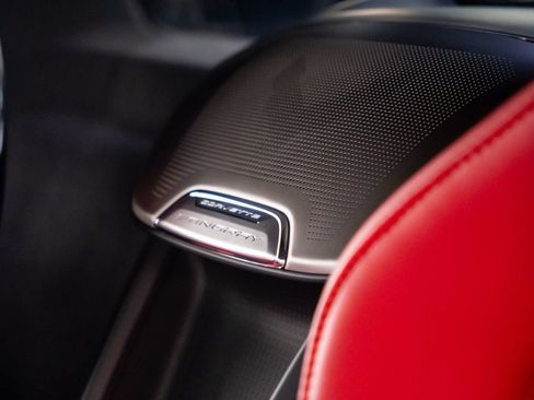 Used 2020 Chevrolet Corvette Stingray Premium Cpe w/ 3LT Preferred Equipment Group RWD image 17