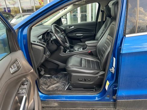 Used 2019 Ford Escape SEL FWD image 20