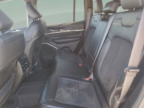 Certified 2022 Jeep Grand Cherokee Trailhawk image 12