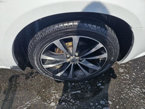 Used 2013 Chrysler 200 Touring w/ S Exterior Appearance Pkg FWD image 14