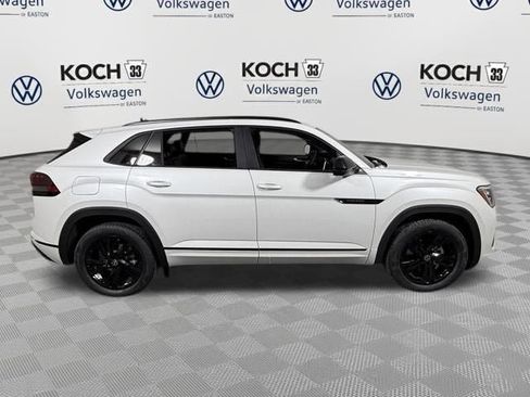 New 2026 Volkswagen Atlas Cross Sport SEL R-Line AWD/4WD image 9