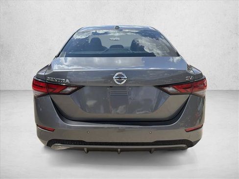 Used 2022 Nissan Sentra SV FWD image 4