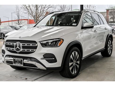 Certified 2025 Mercedes-Benz GLE 350 4MATIC image 3