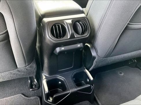 Used 2020 Jeep Gladiator Sport w/ Quick Order Package 24S image 11