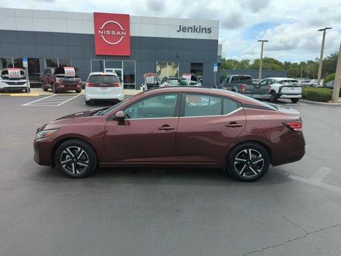 Certified 2024 Nissan Sentra SV FWD image 11