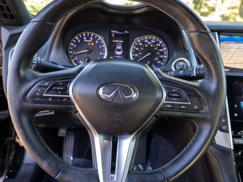 Used 2019 INFINITI Q60 3.0t Luxe w/ Essential Package image 22