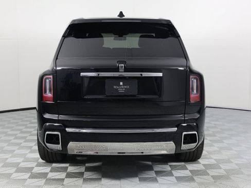 New 2026 Rolls-Royce Cullinan AWD/4WD image 6