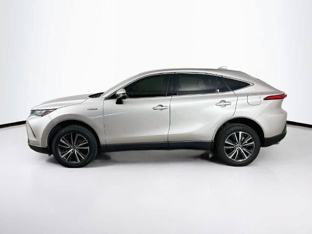 Used 2021 Toyota Venza LE AWD/4WD image 3
