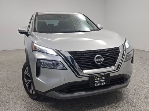 Used 2023 Nissan Rogue SV image 5