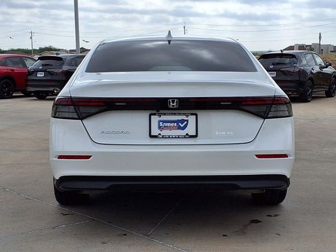 Used 2024 Honda Accord EX image 6