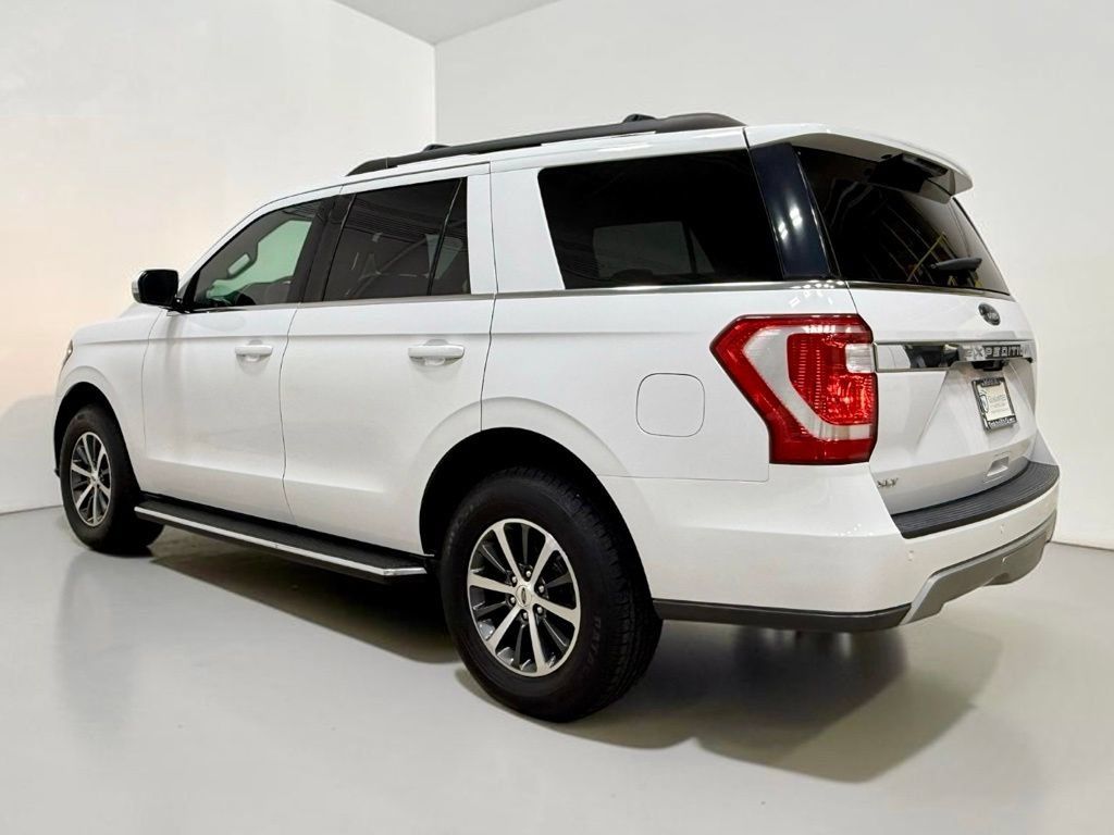 Used 2019 Ford Expedition XLT w/ Equipment Group 202A AWD/4WD image 20