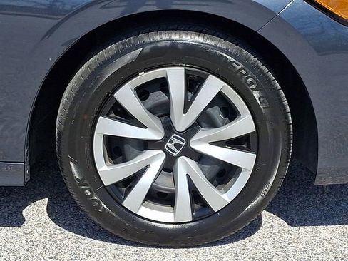 Used 2023 Honda Civic LX image 11