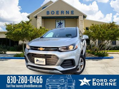 Used 2022 Chevrolet Trax LT w/ LT Convenience Package