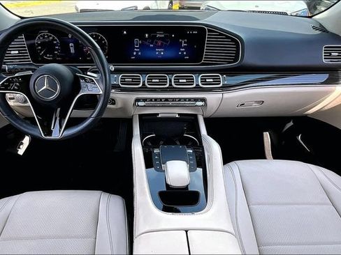 Used 2024 Mercedes-Benz GLE 350 4MATIC image 7