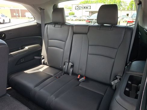 Used 2021 Honda Pilot Special Edition image 11