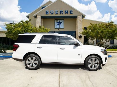 Used 2023 Ford Expedition King Ranch image 6