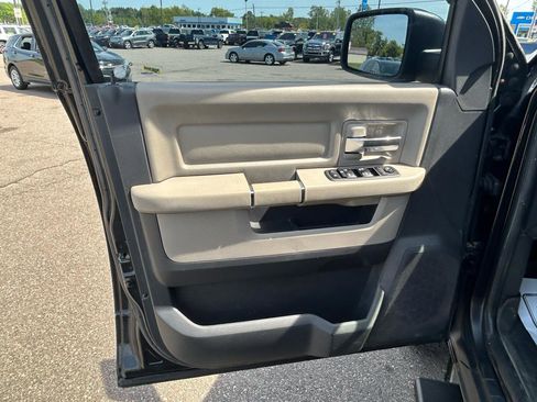 Used 2009 Dodge Ram 1500 Truck SLT AWD/4WD image 14