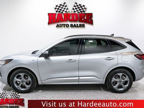 Used 2024 Ford Escape ST-Line image 1