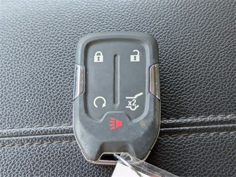 Used 2023 GMC Terrain SLT image 31