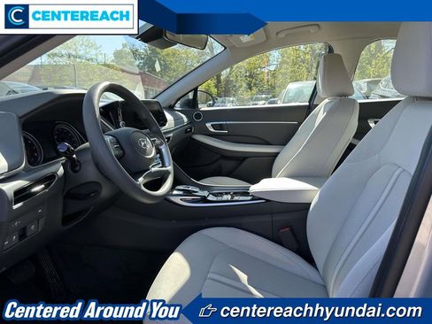 Used 2023 Hyundai Sonata SEL FWD image 13