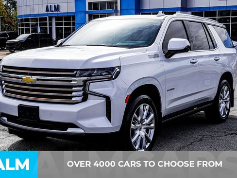 Used 2023 Chevrolet Tahoe High Country image 3