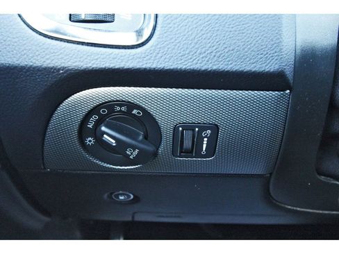 Used 2020 Dodge Durango GT image 19