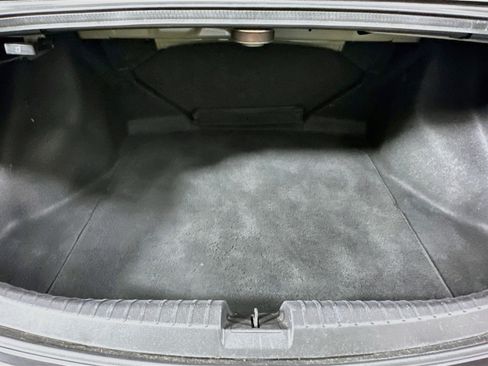 Used 2013 Acura ILX w/ Premium Package FWD image 28