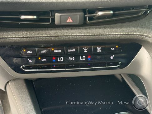 Used 2023 Buick Envision Preferred image 16