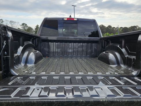 New 2026 RAM 1500 Express image 25
