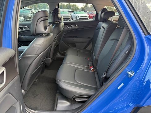 New 2026 Kia Sportage EX w/ EX Panorama Roof Package image 12