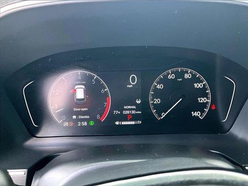 Used 2025 Honda Pilot Touring image 21