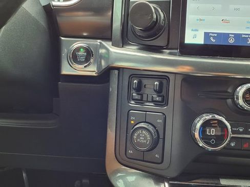 Used 2021 Ford F150 Lariat w/ Equipment Group 502A High AWD/4WD image 16