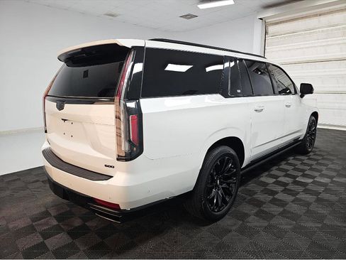 Used 2024 Cadillac Escalade ESV Sport w/ Touring Package AWD/4WD image 6