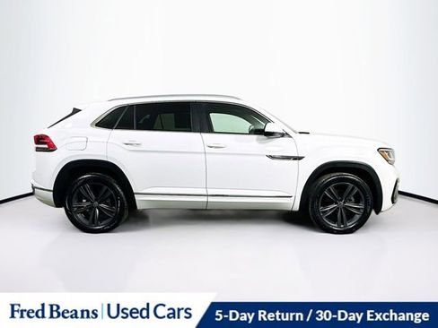 Used 2022 Volkswagen Atlas Cross Sport SEL R-Line image 8