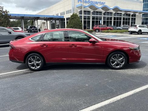Certified 2024 Honda Accord EX image 3