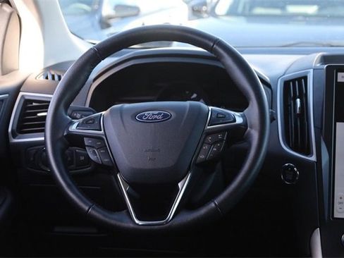 Certified 2024 Ford Edge SEL image 22